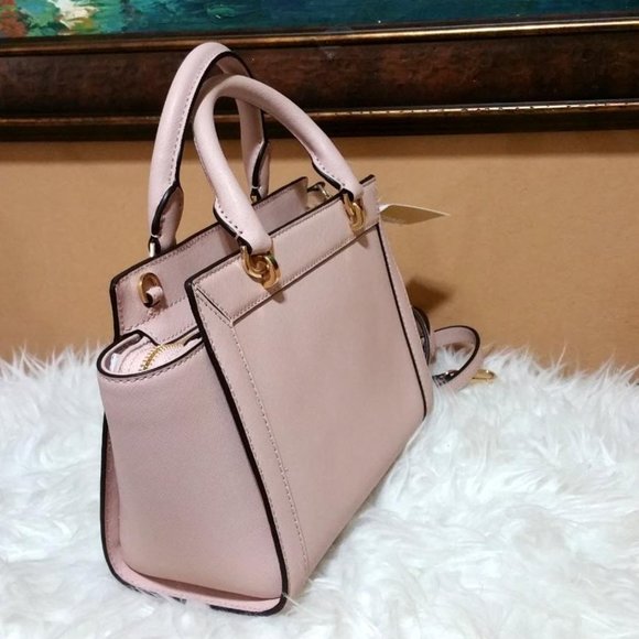 MICHAEL KORS vanilla gold Tina Messenger tote Leather Satchel Bag Vivianne NWT - Picture 9 of 11